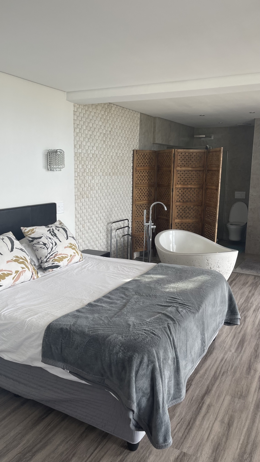 To Let 3 Bedroom Property for Rent in Muizenberg Western Cape